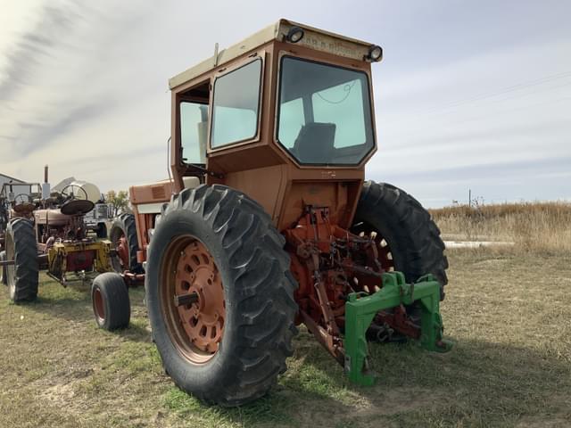 Image of International Harvester 1066 equipment image 4