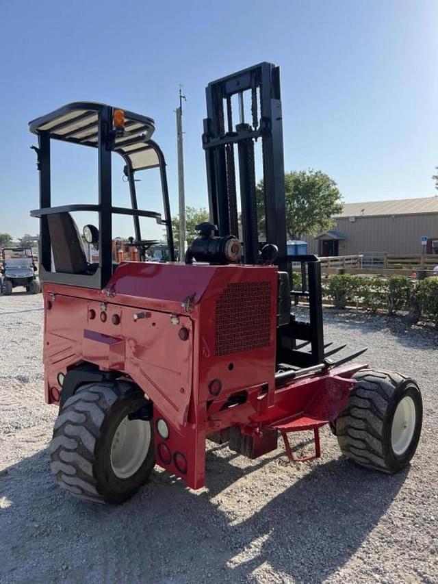 Image of Moffett M5500 equipment image 2