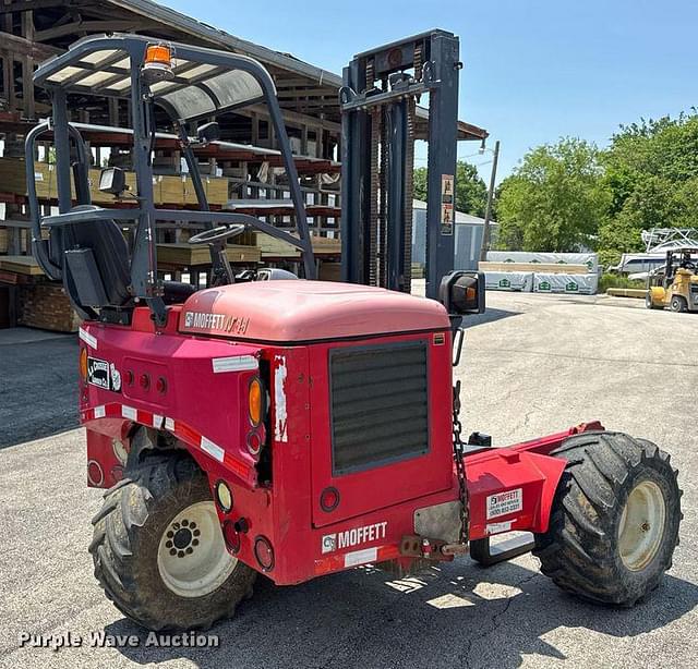 Image of Moffett M55 equipment image 4