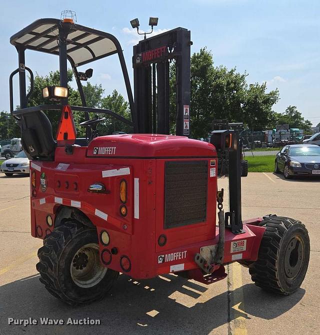 Image of Moffett M8 55.4 equipment image 4