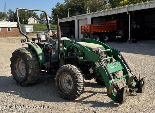 Image of Montana 5740 equipment image 2