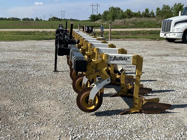 Image of Buffalo 6200 equipment image 4