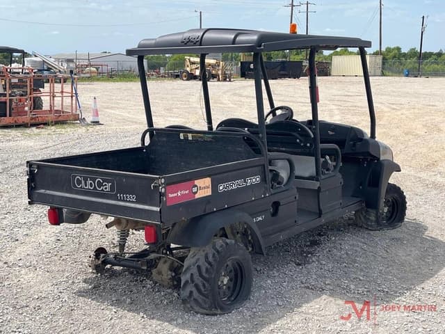 Image of Club Car Carryall 1700 equipment image 2