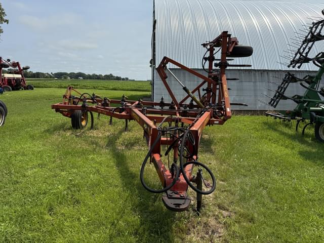 Image of Morris CP719 equipment image 1