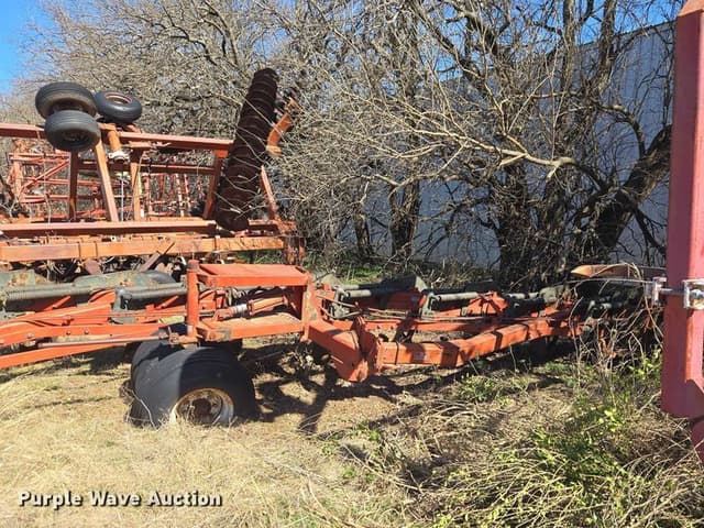 Image of Morris 1020 equipment image 4