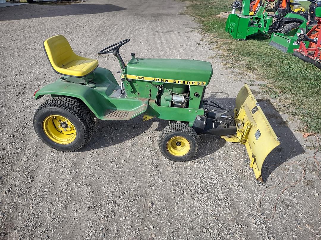 Image of John Deere 140 Primary image