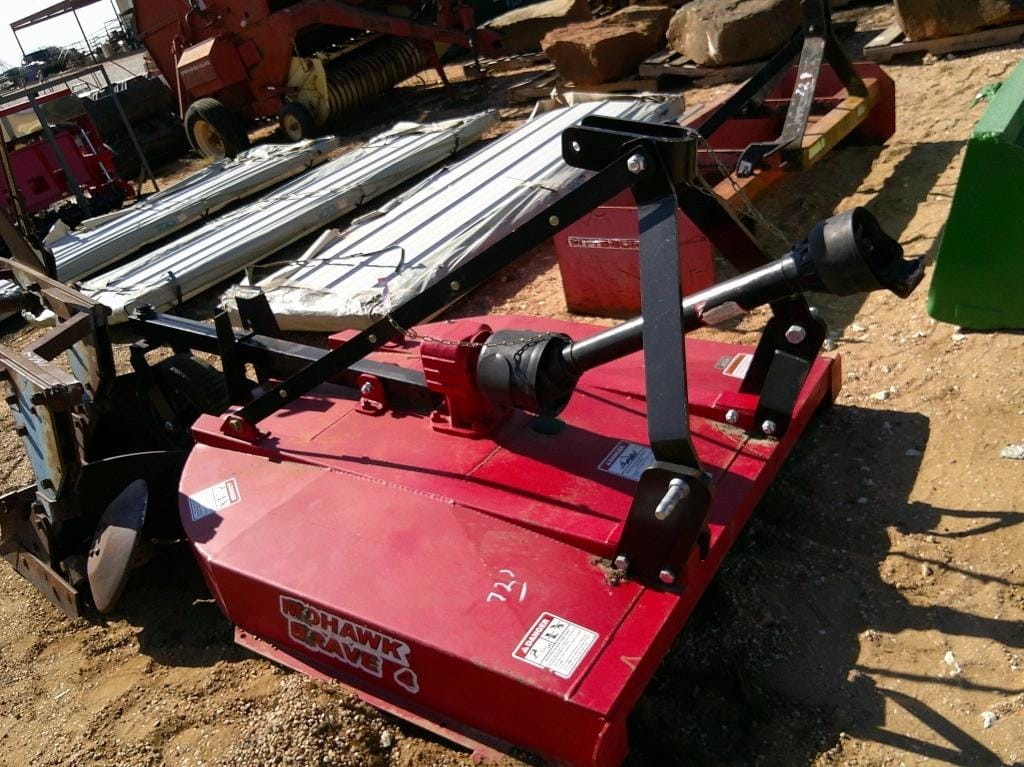 Mohawk Brave 4 Equipment Image0