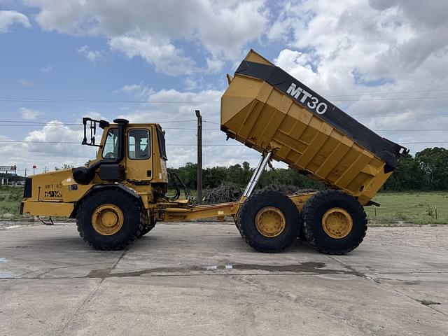 Image of Moxy MT30 equipment image 3