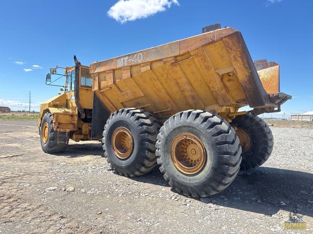 Image of Moxy MT40 equipment image 2