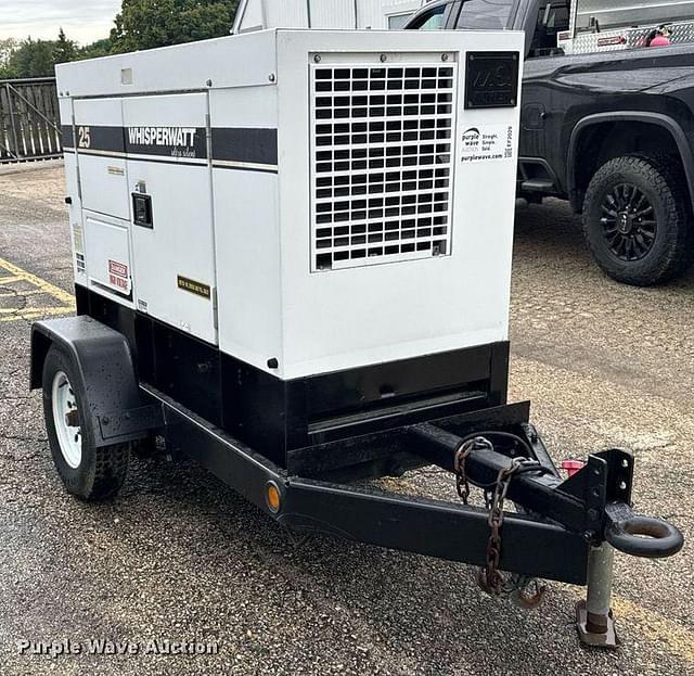Image of Whisperwatt DF-0270I2 equipment image 2
