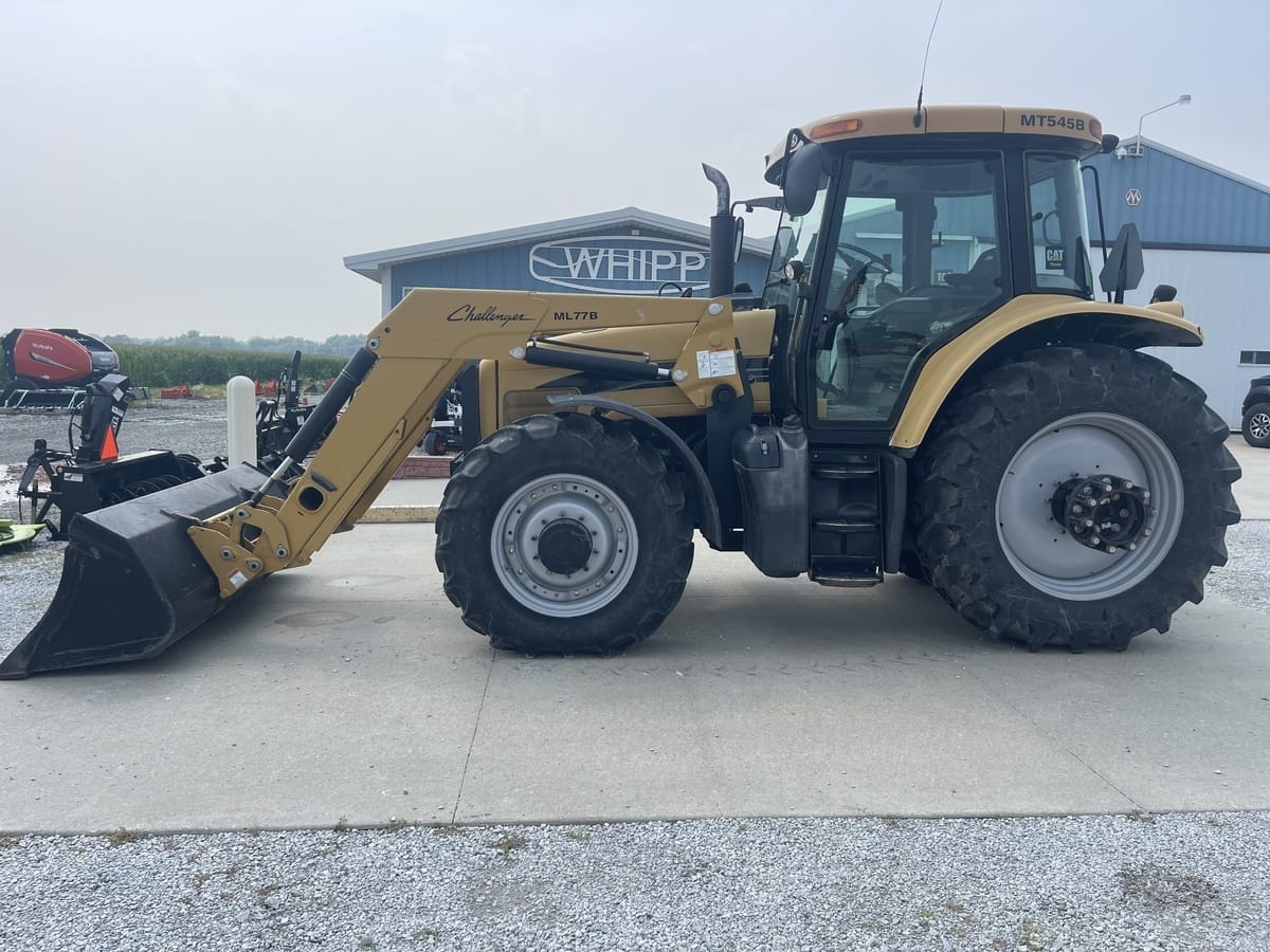 Main image Challenger MT545B