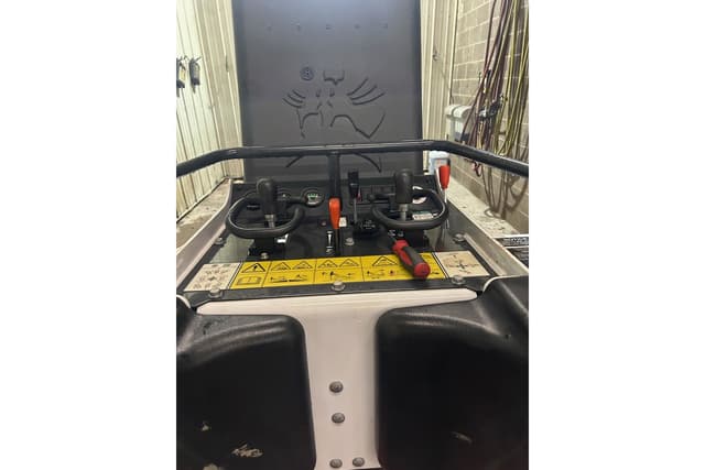 Image of Bobcat MT100 equipment image 1