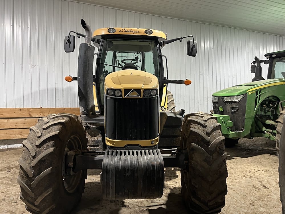 2013 Challenger MT575D Equipment Image0