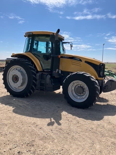 Image of Challenger MT575D equipment image 4