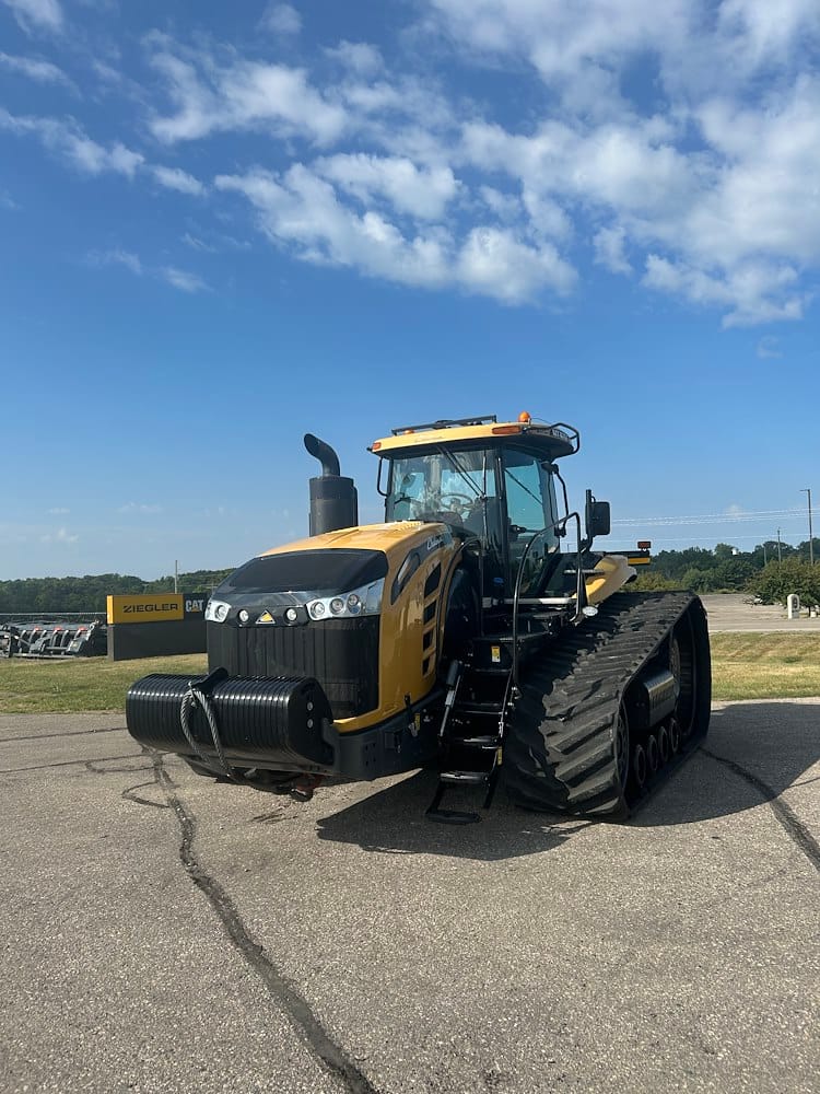 2018 Challenger MT875E Equipment Image0