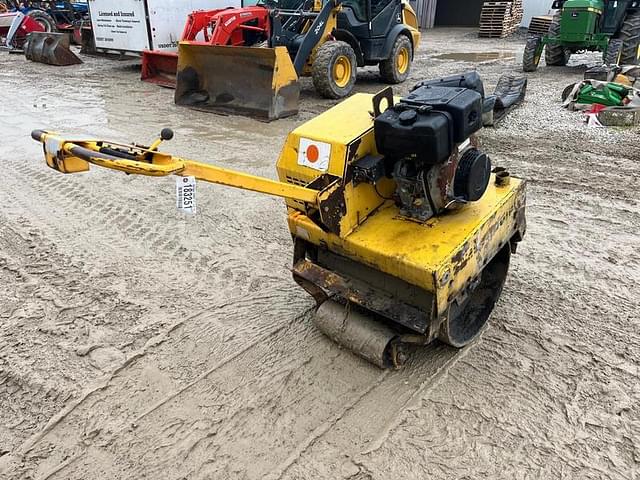 Image of Multiquip V304EH equipment image 3