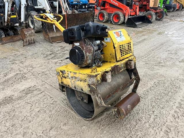 Image of Multiquip V304EH equipment image 2