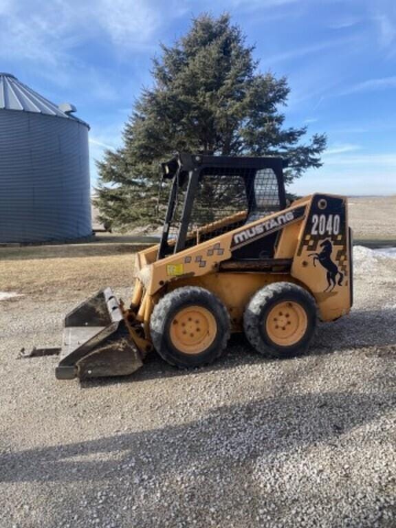 Main image Mustang 2040