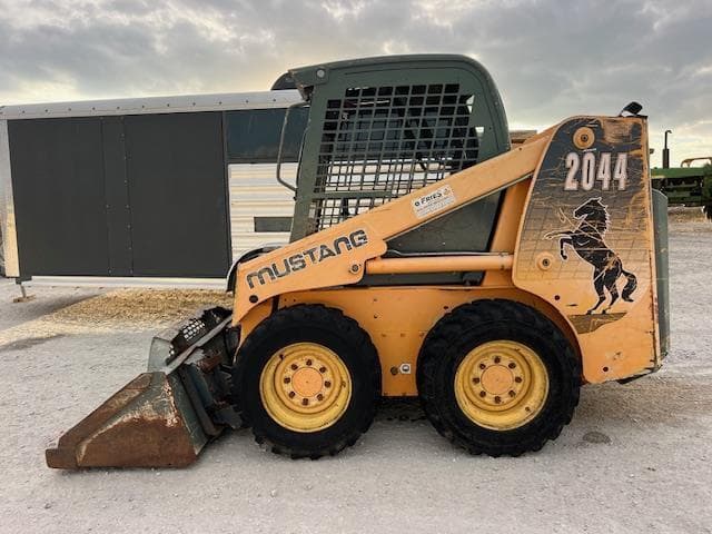 Image of Mustang 2044 equipment image 4