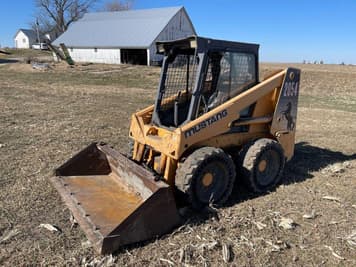 Main image Mustang 2054