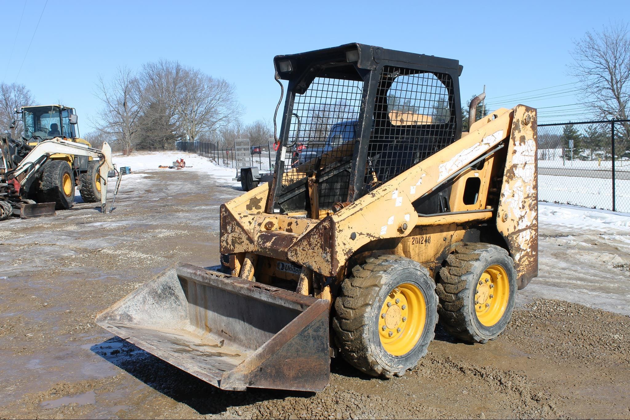 Mustang 2060 Equipment Image0