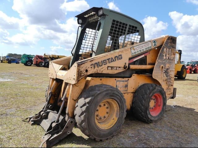 Image of Mustang 2086 equipment image 1