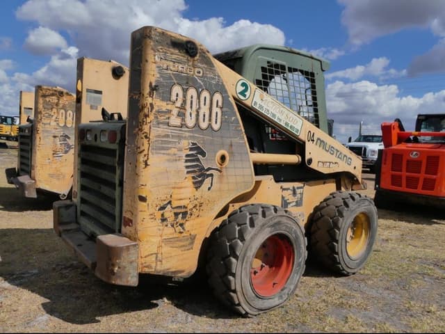 Image of Mustang 2086 equipment image 3