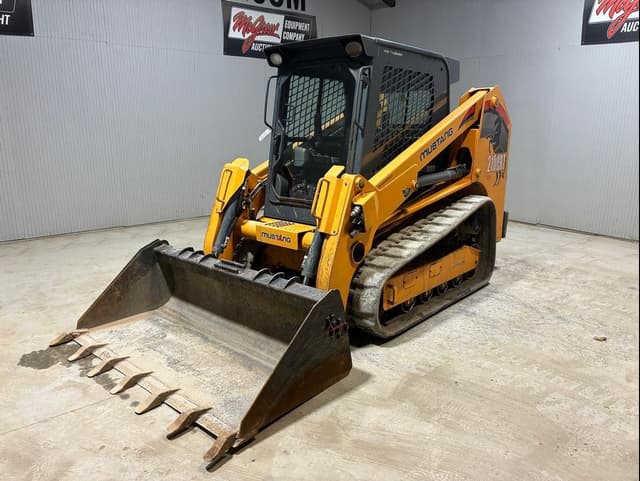 Image of Mustang 2100RT equipment image 1