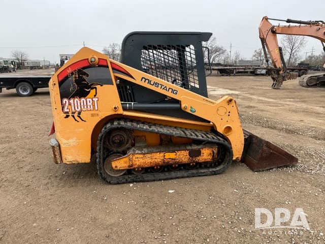 Image of Mustang 2100RT equipment image 2