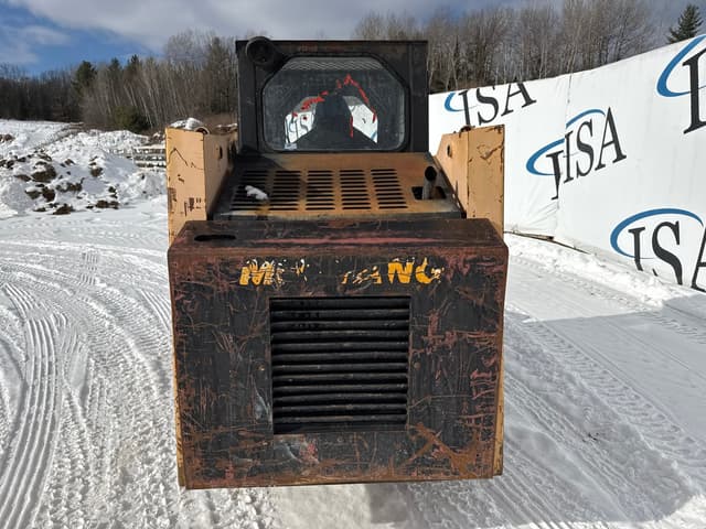 Image of Mustang 940 equipment image 3