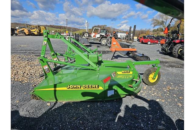 Image of John Deere MX5 equipment image 2