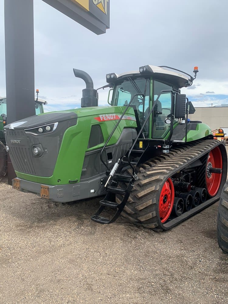 2025 Fendt 1162 Vario MT Equipment Image0