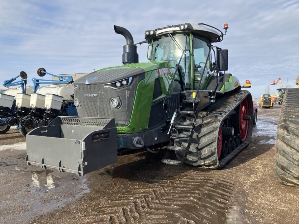 2025 Fendt 1162 Vario MT Equipment Image0
