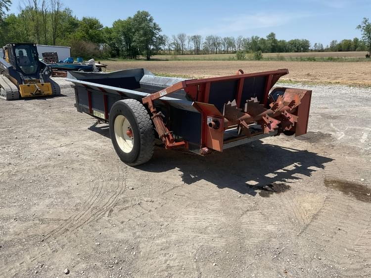 Meyer M225 Manure Handling Manure Spreaders Dry for Sale Tractor Zoom