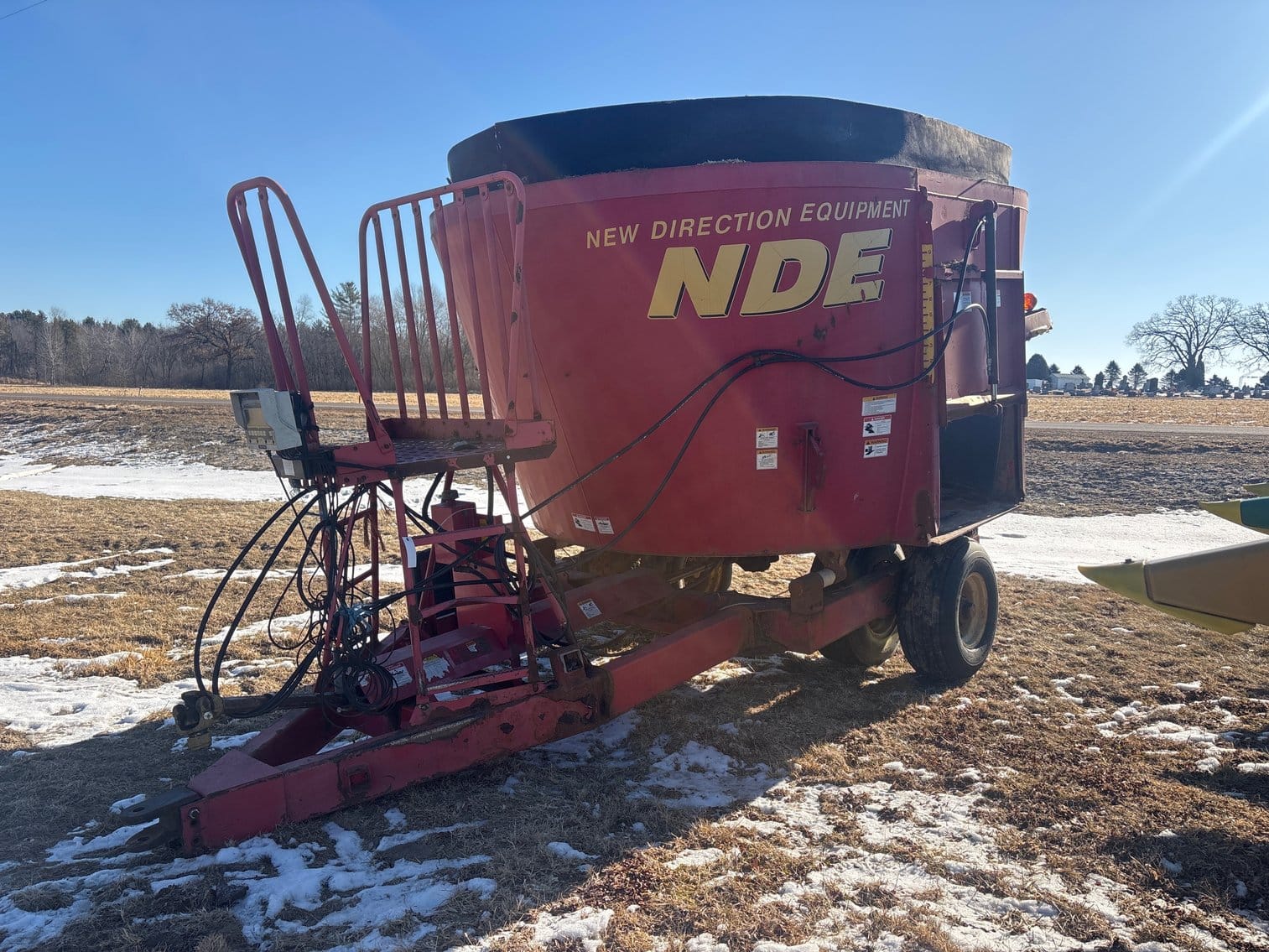 NDE 702 Equipment Image0