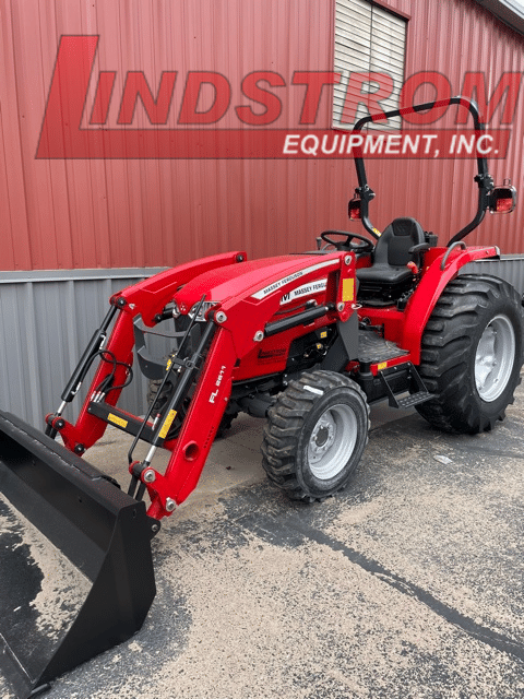 2022 Massey Ferguson 1835M Equipment Image0