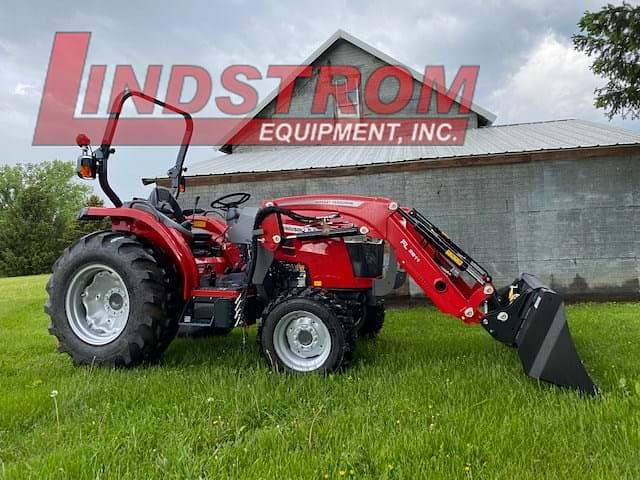 Image of Massey Ferguson 1840M Image 0