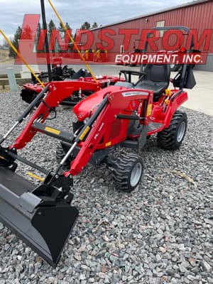 2022 Massey Ferguson GC1723E Image