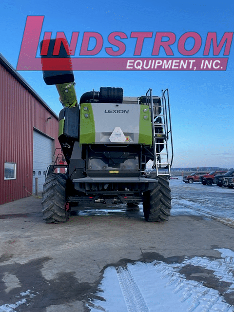 Image of CLAAS Lexion 7400 equipment image 3