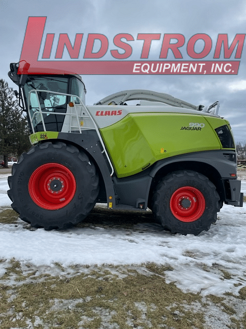 Image of CLAAS Jaguar 990 equipment image 2