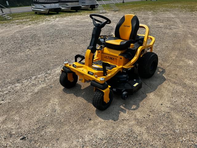 Image of Cub Cadet Ultima ZTS1 equipment image 1