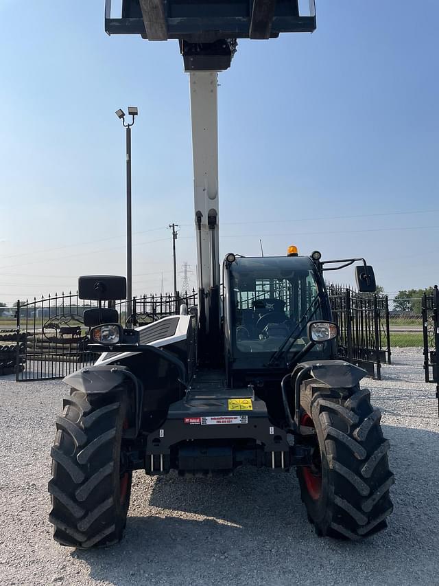 Image of Bobcat TL619 equipment image 4