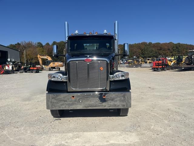 Image of Peterbilt 567 equipment image 2