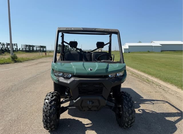 Image of Can-Am Defender DPS HD10 equipment image 3