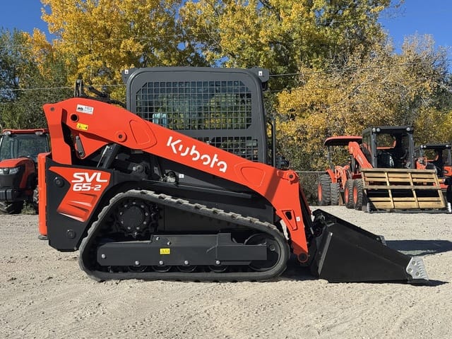 2025 Kubota SVL65-2HWC Equipment Image0