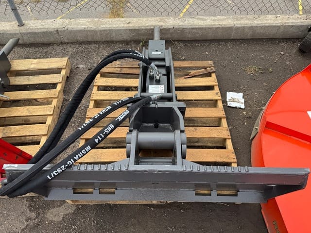 2025 Striker TNB-4M Equipment Image0