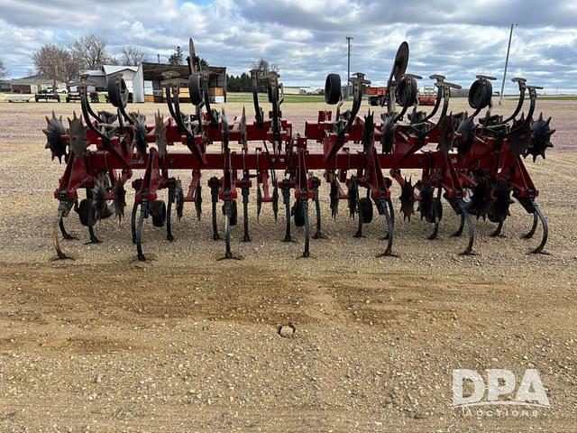 Image of Case IH 183 equipment image 4