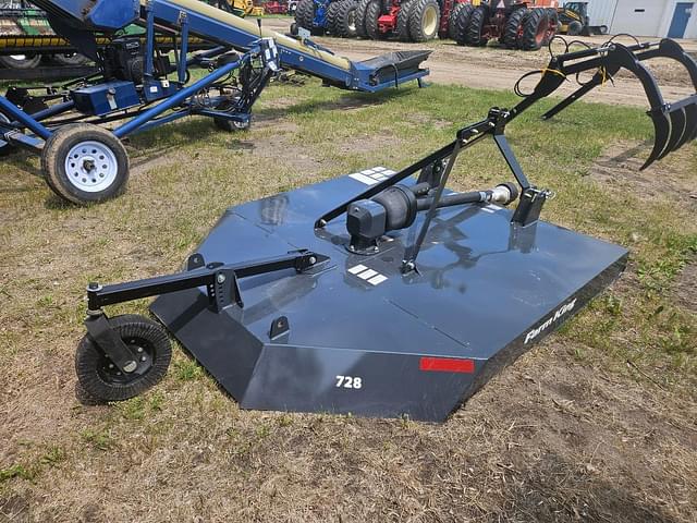 Image of Farm King 728 equipment image 3