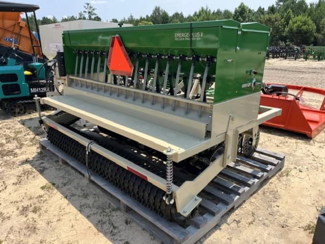Image of Greenscape 750 equipment image 2
