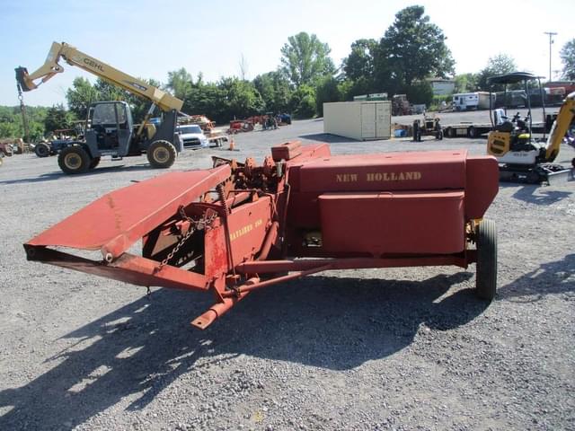 Image of New Holland Hayliner 268 equipment image 4